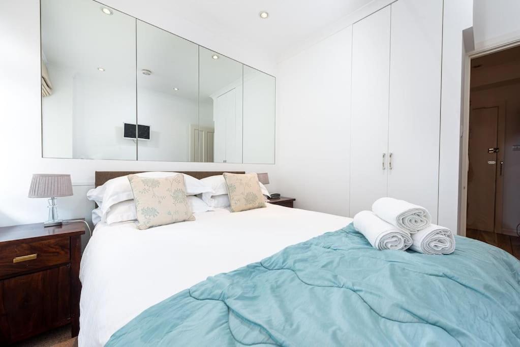 Chic Apartment - Fabulous Central Location In Zone 1 London Bagian luar foto